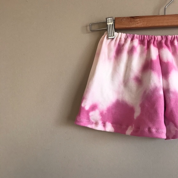 Reworked Crop Top and Shorts Set - Picture 7 of 12